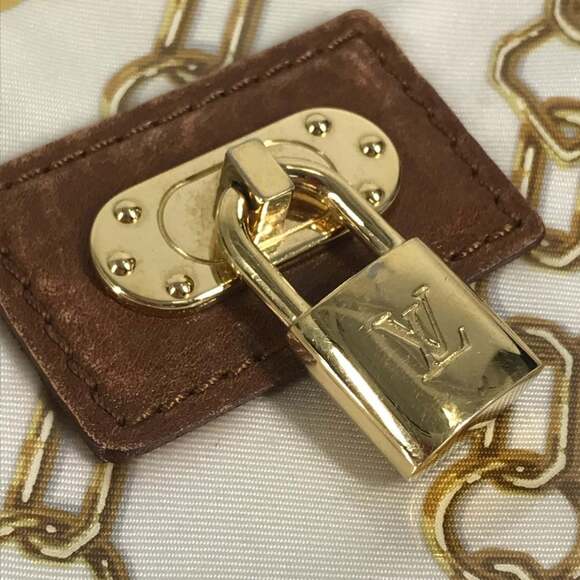 LOUIS VUITTON Brown Monogram Leather Pochette Shoulder Bag - Picture 6 of 16